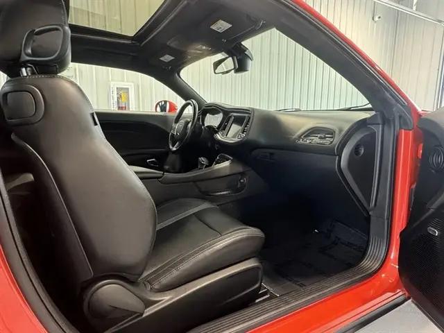 2020 Dodge Challenger SXT AWD