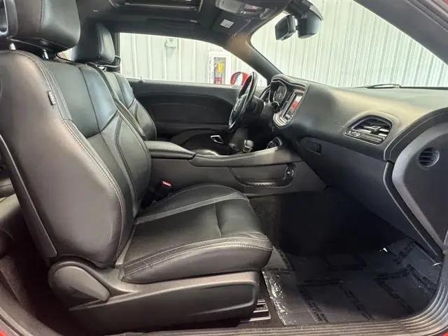 2020 Dodge Challenger SXT AWD