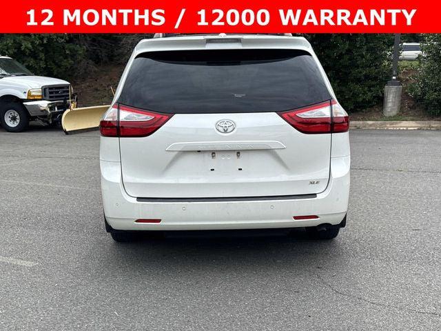 2018 Toyota Sienna XLE 8 Passenger