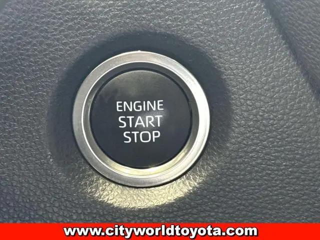 2025 Toyota Corolla XSE