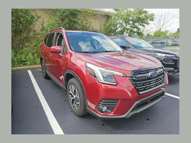 2023 Subaru Forester Premium for sale in Brookfield, WI