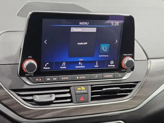 2024 Nissan Altima SV FWD