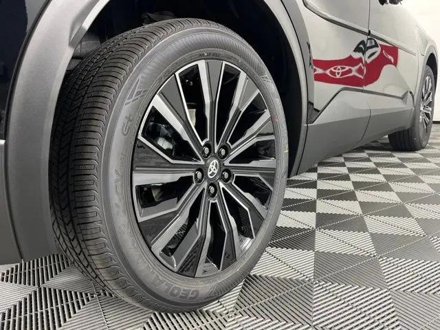 2026 Toyota C-HR XSE