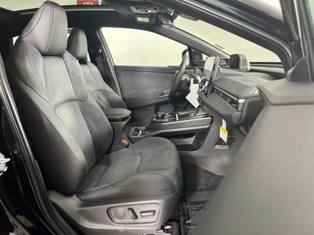 2026 Toyota C-HR XSE