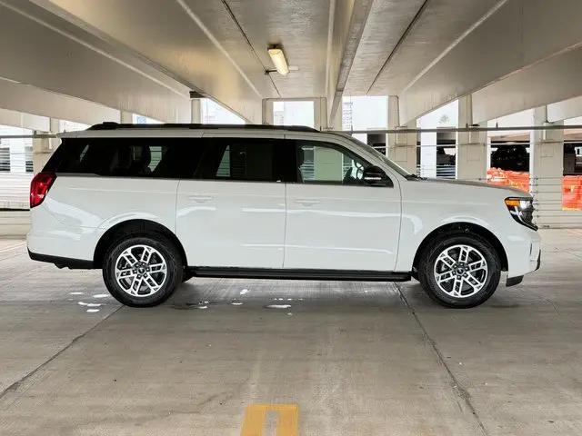 2026 Ford Expedition Max Active MAX