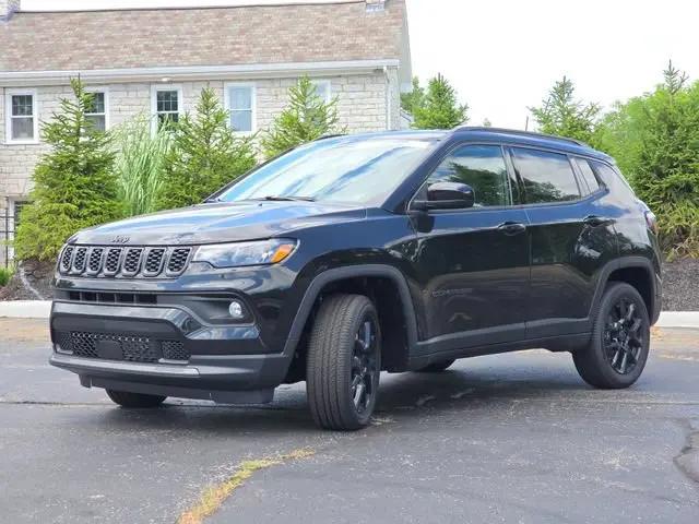 2026 Jeep Compass Latitude Altitude