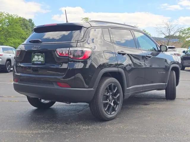 2026 Jeep Compass Latitude Altitude