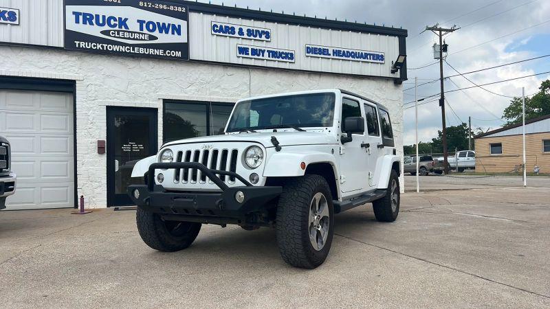 2018 Jeep Wrangler JK Unlimited Sahara for sale in Cleburne, TX