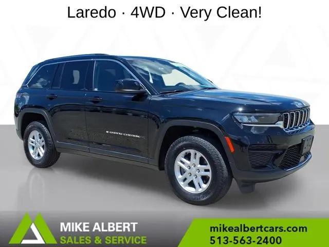 2023 Jeep Grand Cherokee Laredo 4x4 for sale in Cincinnnati, OH