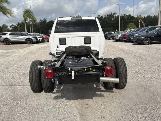 2026 Ram 3500 Tradesman/Big Horn