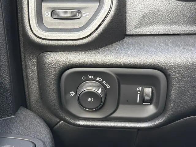 2026 Ram 3500 Tradesman/Big Horn