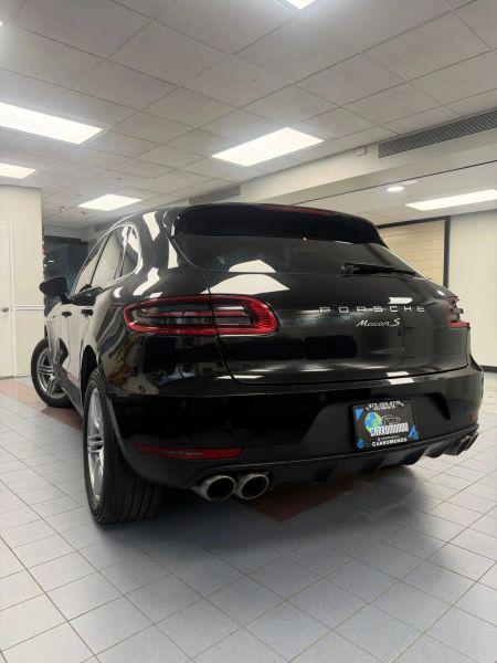 2016 Porsche Macan S