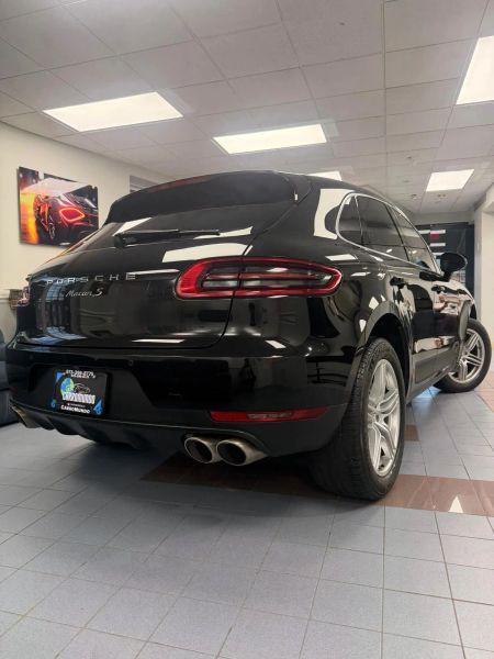 2016 Porsche Macan S