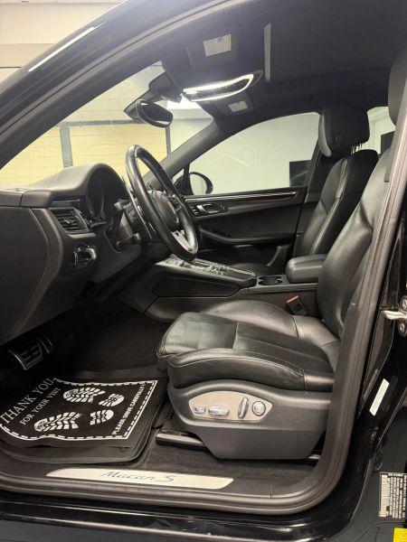 2016 Porsche Macan S