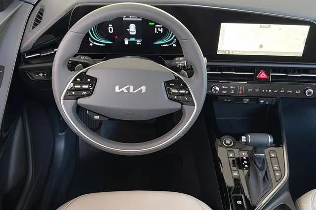 2026 Kia Niro EX