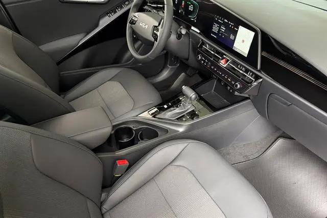 2026 Kia Niro EX