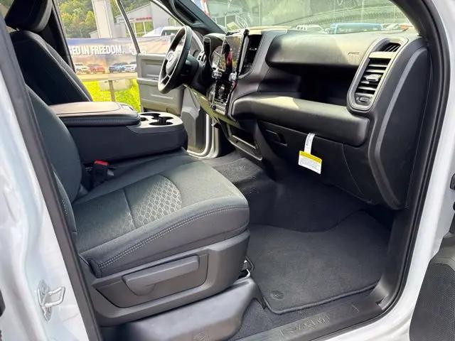 2026 Ram 2500 Black Express Crew Cab 4x4 64 Box