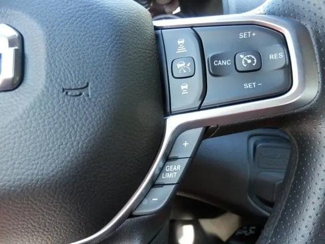2026 Ram 2500 Warlock Crew Cab 4x4 64 Box