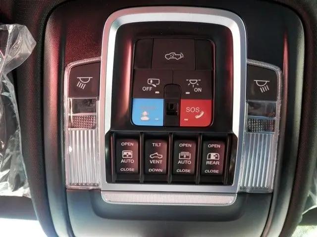 2026 Ram 2500 Warlock Crew Cab 4x4 64 Box