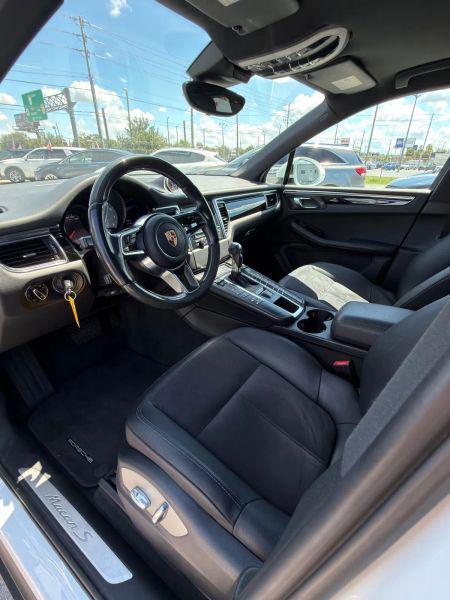 2015 Porsche Macan S