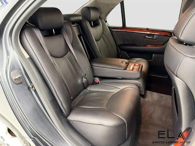 2004 Lexus LS 430 430