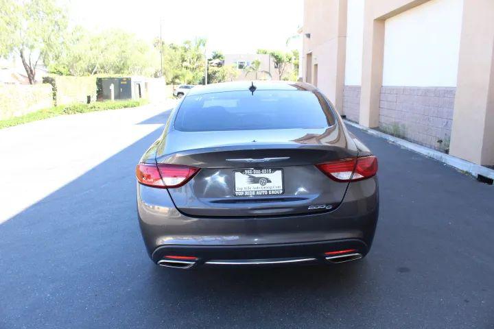 2016 Chrysler 200 C Platinum