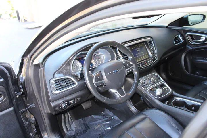 2016 Chrysler 200 C Platinum