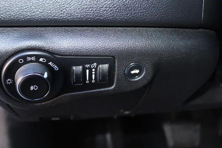 2016 Chrysler 200 C Platinum