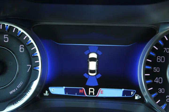 2016 Chrysler 200 C Platinum