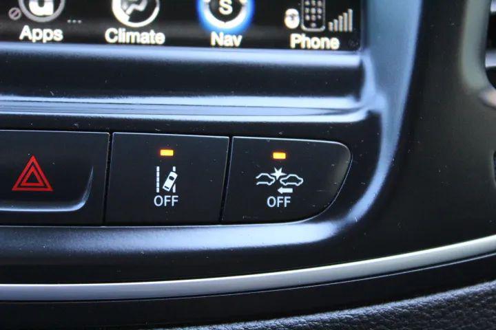 2016 Chrysler 200 C Platinum