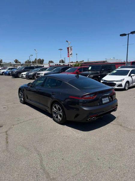 2021 Kia Stinger GT-Line