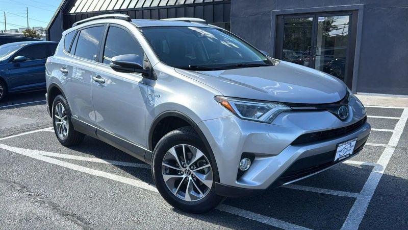 2017 Toyota RAV4 Hybrid XLE for sale in Denver, CO