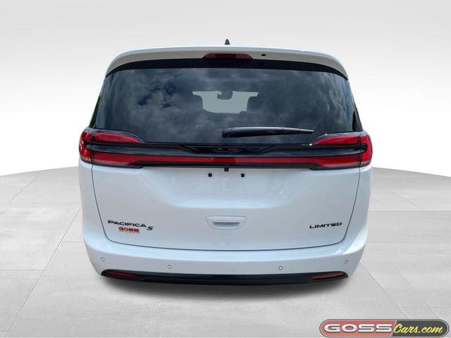 2027 Chrysler Pacifica Limited for sale in South Burlington, VT
