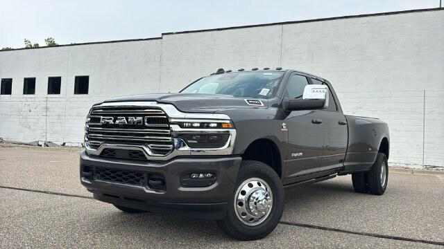 2026 Ram 3500 Laramie Crew Cab 4x4 8 Box for sale in Bloomfield Hills, MI