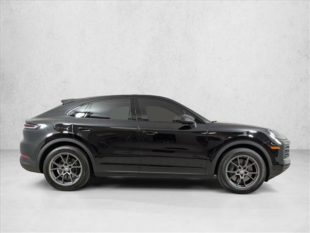 2024 Porsche Cayenne Coupe AWD