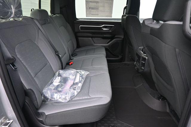 2026 Ram 1500 Lone Star Crew Cab 4x4 57 Box