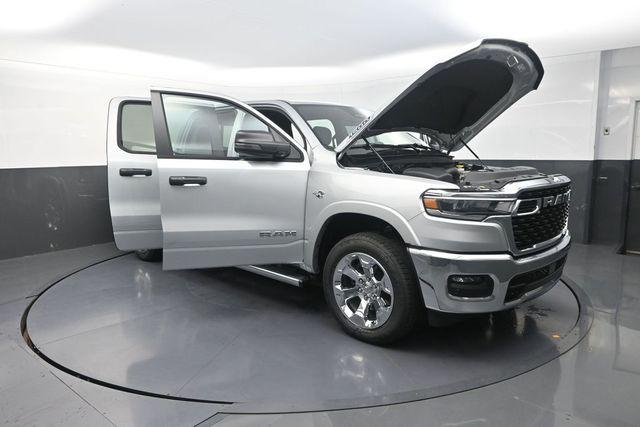 2026 Ram 1500 Lone Star Crew Cab 4x4 57 Box