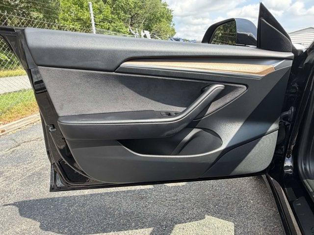 2021 Tesla Model 3 Standard Range Plus Rear-Wheel Drive