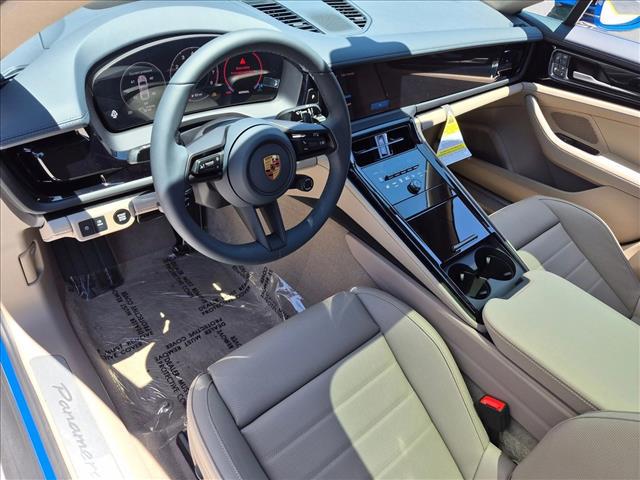 2026 Porsche Panamera RWD