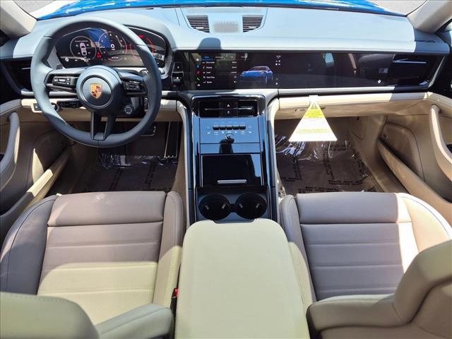 2026 Porsche Panamera RWD