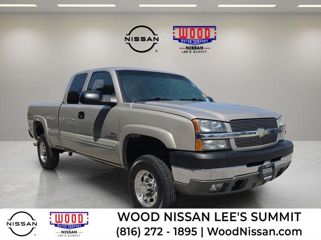 2004 Chevrolet Silverado 2500HD LT for sale in Lee's Summit, MT