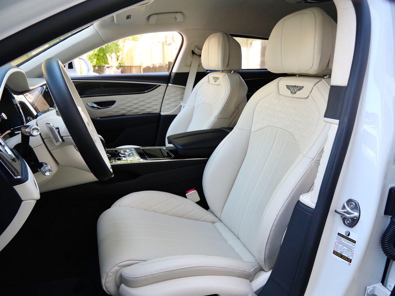 2024 Bentley Flying Spur Speed - Photo 23