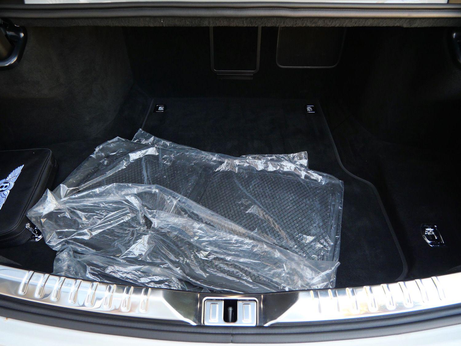 2024 Bentley Flying Spur Speed - Photo 24