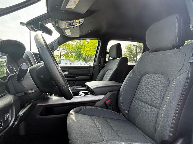 2026 Ram 1500 Express Crew Cab 4x4 57 Box