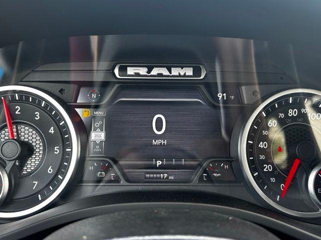 2026 Ram 1500 Express Crew Cab 4x4 57 Box