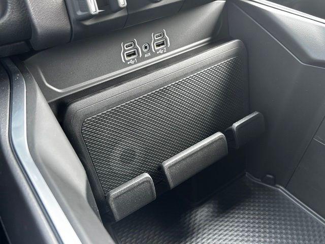 2026 Ram 1500 Express Crew Cab 4x4 57 Box