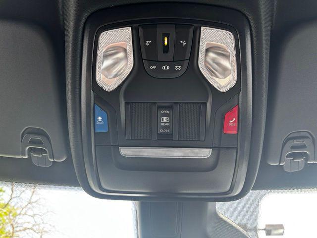 2026 Ram 1500 Express Crew Cab 4x4 57 Box