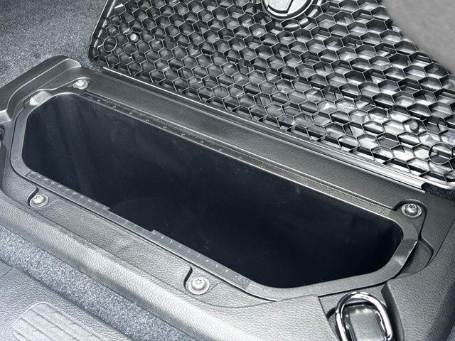 2026 Ram 1500 Express Crew Cab 4x4 57 Box