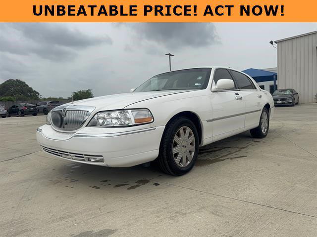 2003 Lincoln Town Car Cartier for sale in Selma, TX