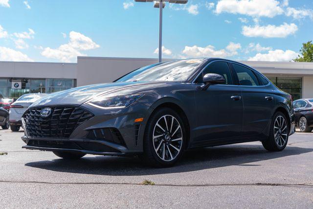 2020 Hyundai Sonata SEL Plus for sale in Milwaukee, WI